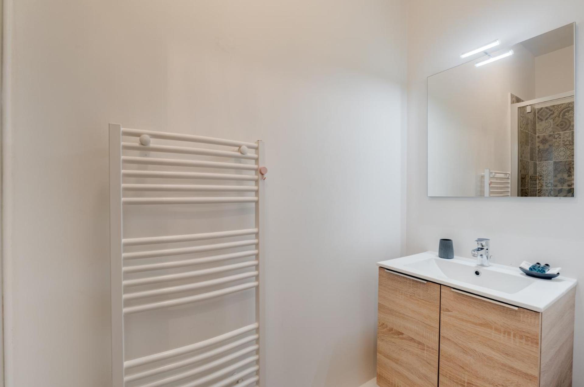 Studio Chic Et Lumineux, Garage, Wifi, Clim Toulouse Eksteriør bilde