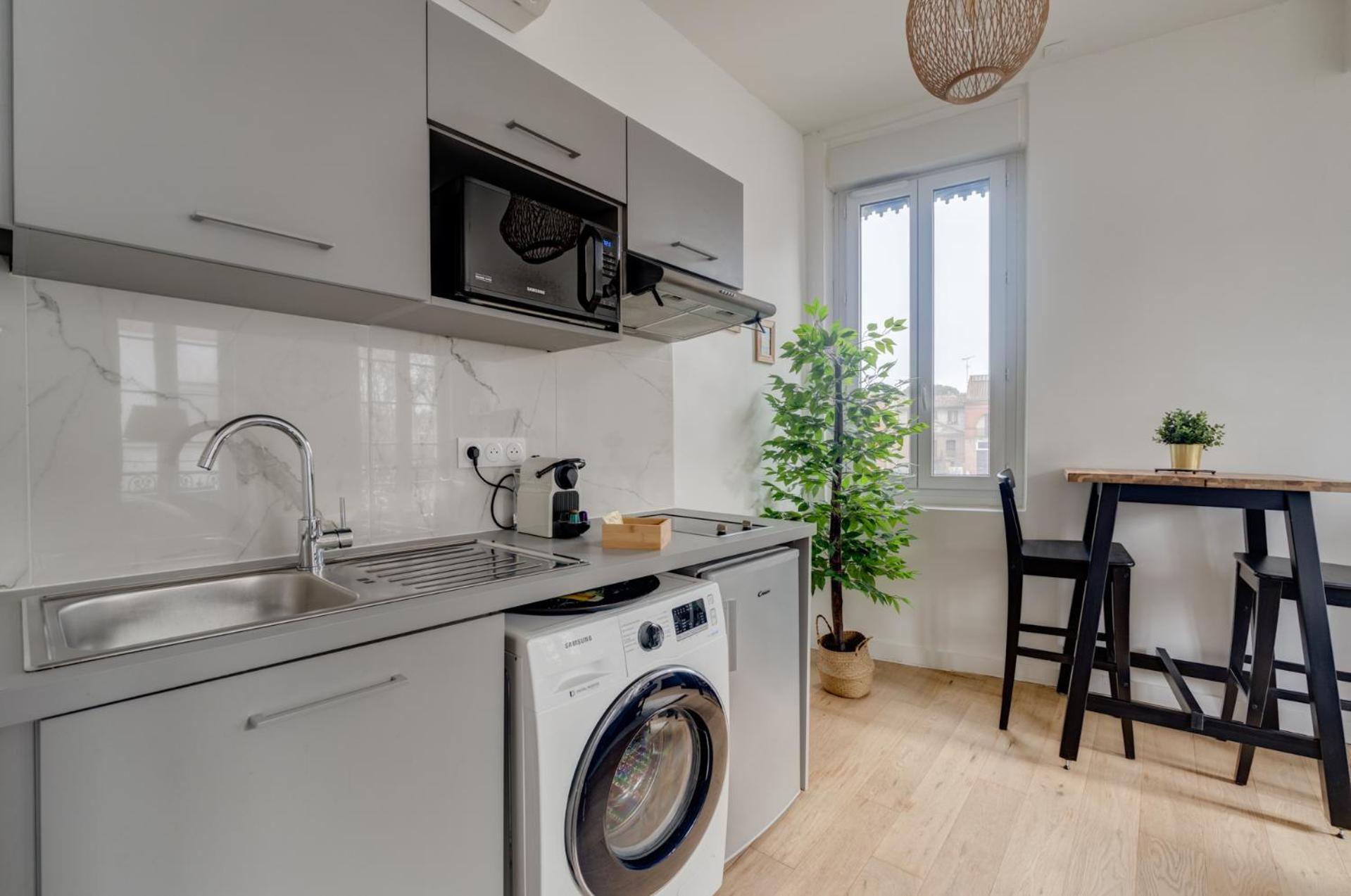 Studio Chic Et Lumineux, Garage, Wifi, Clim Toulouse Eksteriør bilde